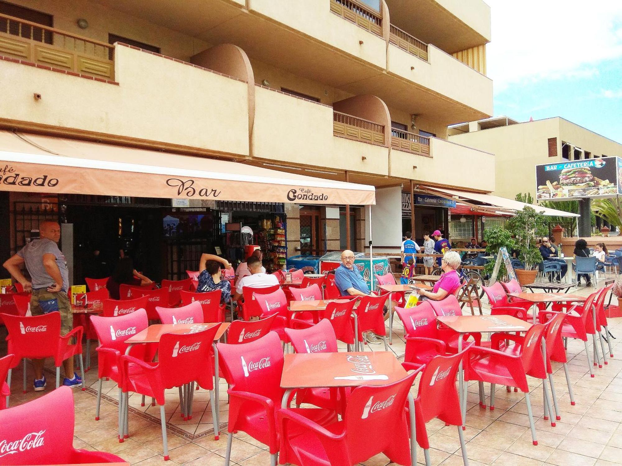Los Cristianos Centro, Room With A Private Bathroom In Shared Apartment Arona  Εξωτερικό φωτογραφία